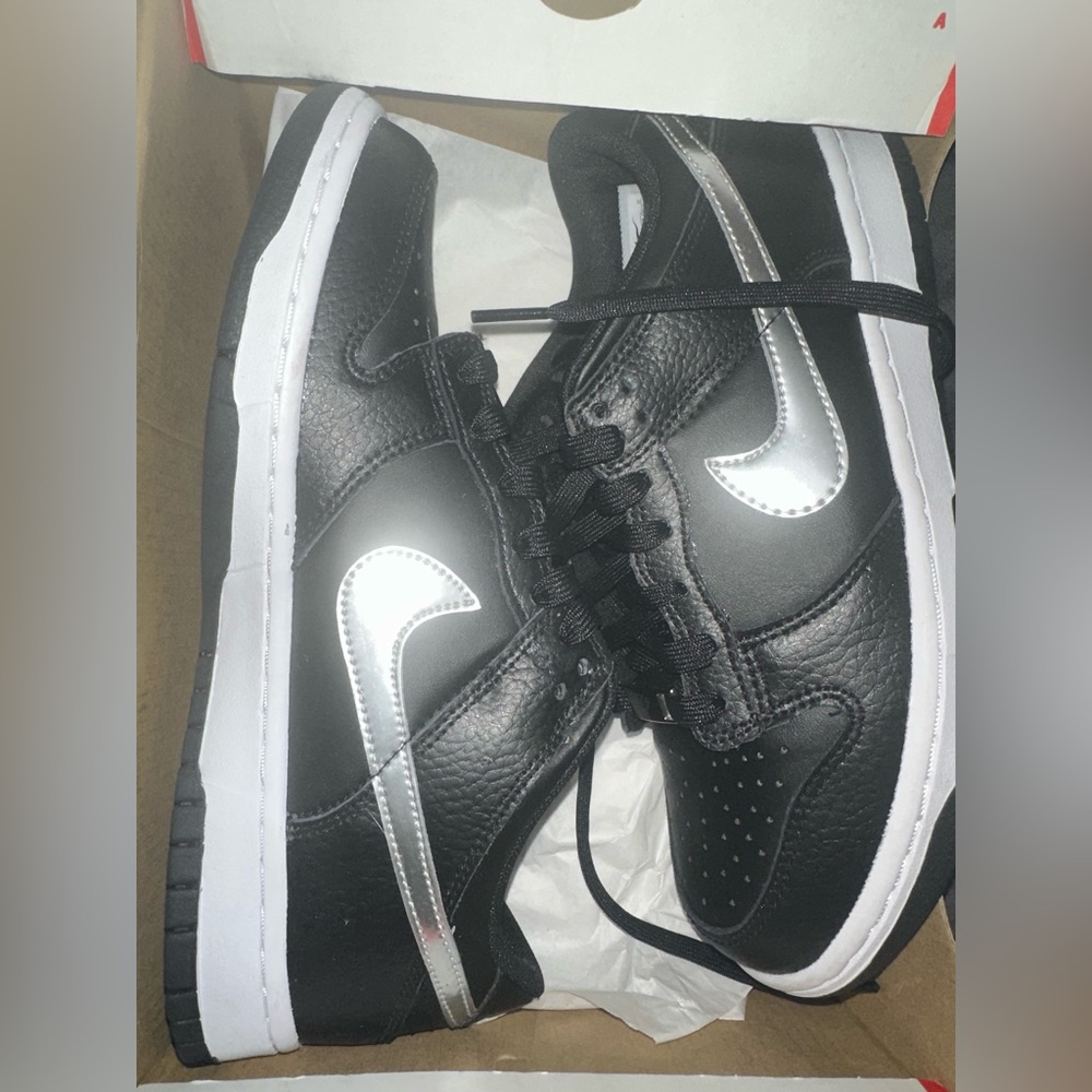Nike Dunks Size 7